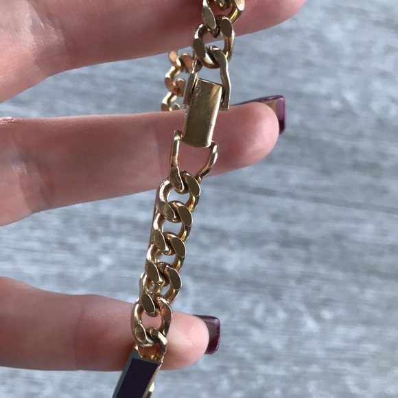 Vintage 1978 Avon Trazarra Gold Tone Dark Red Enamel Chunky Chain Bracelet 7⅞ - Picture 5 of 6